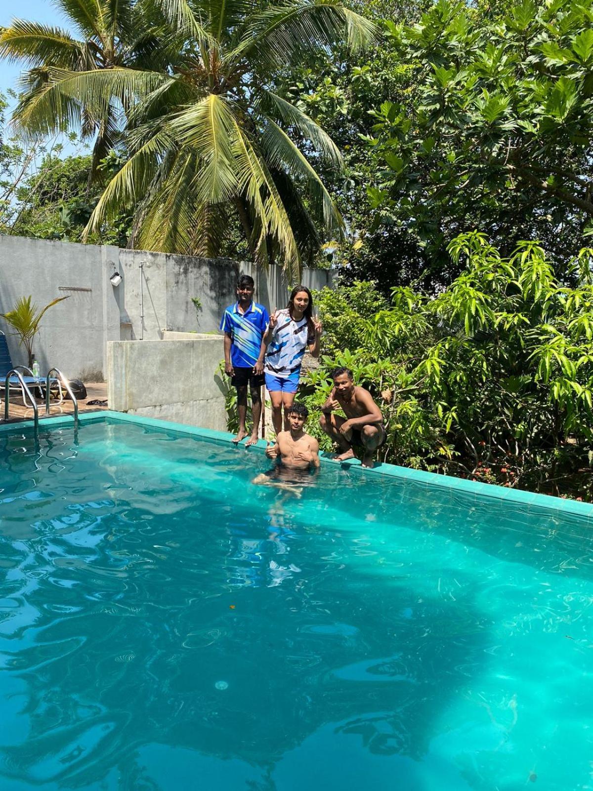 Thalangama Lakeview Lodge Battaramulla Esterno foto